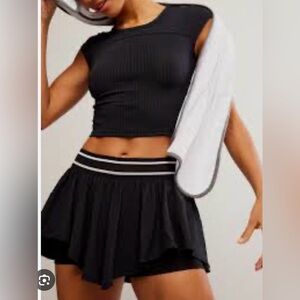 #437 NWT Free people Movement Sultry Skort large